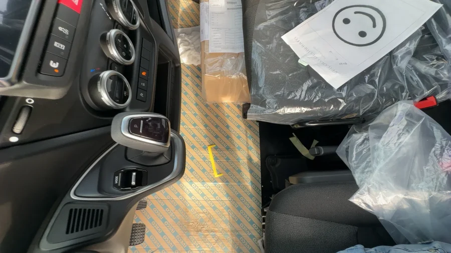 IVECO DAILY 35S18 D.CAB 6POSTI 3.0D 176CV AUTO - immagine 10