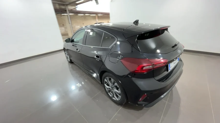 FORD FOCUS 1.5 ECOBLUE ST-LINE 115CV AUTO - immagine 3