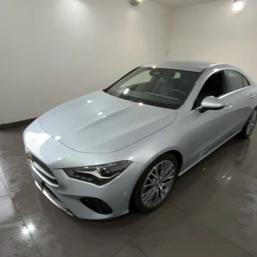 MERCEDES CLA 180D LUXURY LINE AUTO