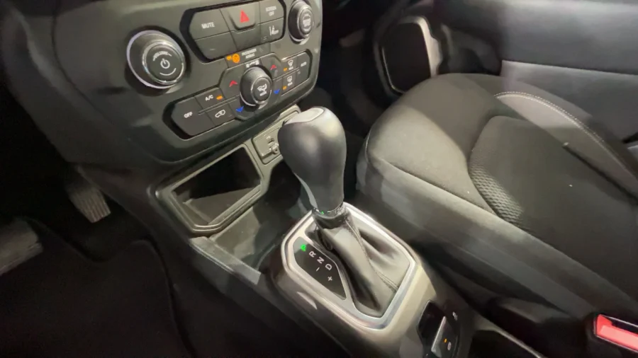 JEEP RENEGADE 1.5 TURBO T4 MHEV LIMITED 2WD 130CV DCT - immagine 11