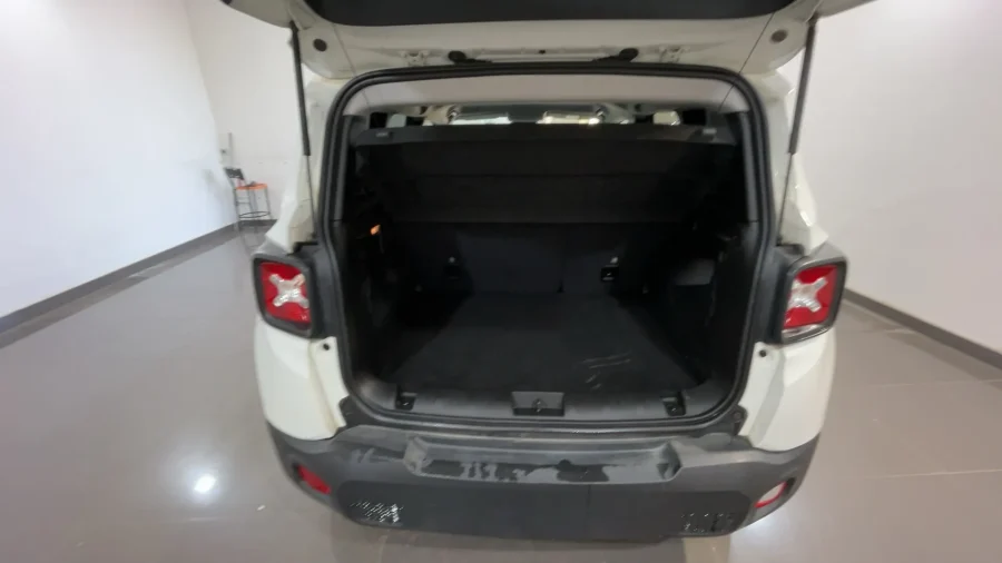 JEEP RENEGADE 1.5 TURBO T4 MHEV LIMITED 2WD 130CV DCT - immagine 4