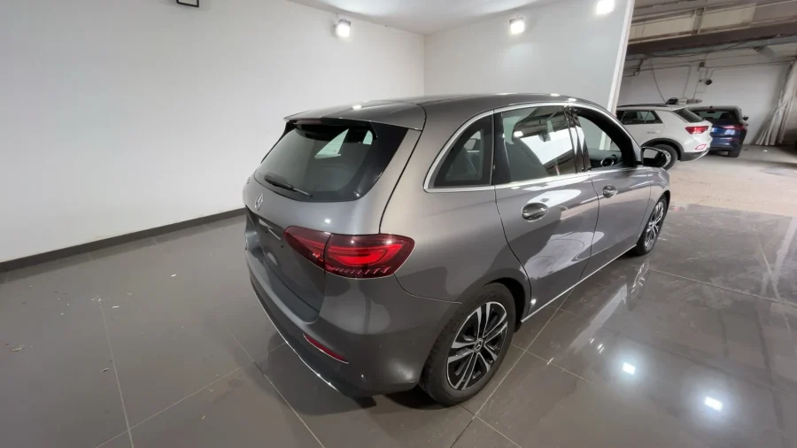 MERCEDES B 180 D PROGRESSIVE AUTO - immagine 3
