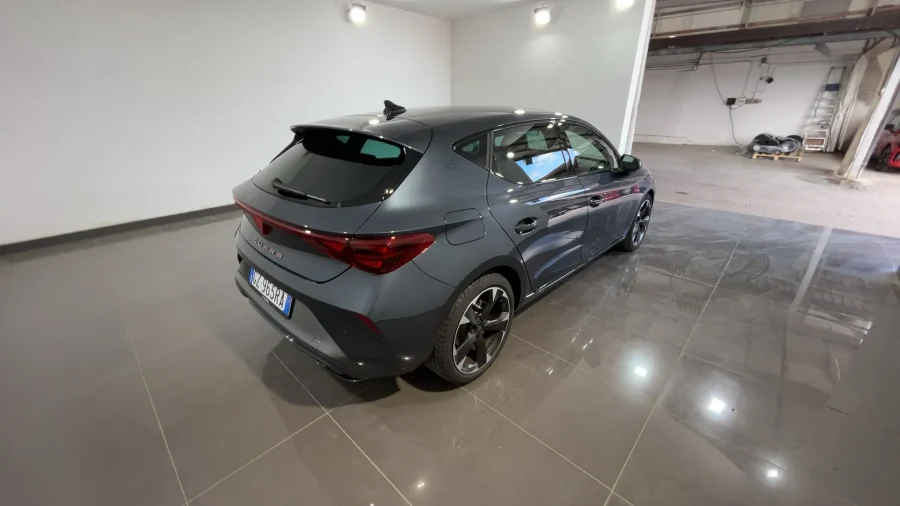 CUPRA LEON 2.0 TDI 150CV DSG - immagine 3