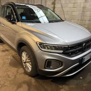VOLKSWAGEN T-ROC 2.0 TDI LIFE 150CV DSG