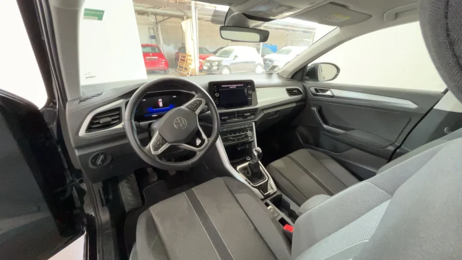 VOLKSWAGEN T-ROC 2.0 TDI LIFE 115CV - immagine 9
