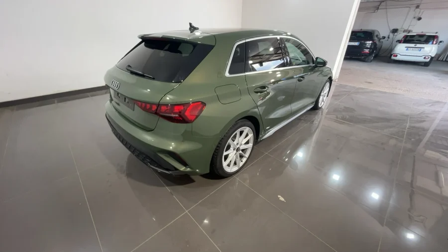 AUDI A3 SPORTBACK 35 TDI S LINE S-TRONIC - immagine 3