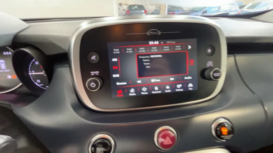 FIAT 500X 1.3 MJET CLUB 95CV - immagine 10
