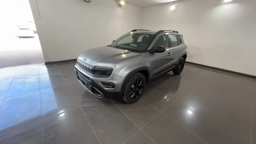 JEEP AVENGER 1.2 TURBO E-HYBRID MHEV UPLAND 4