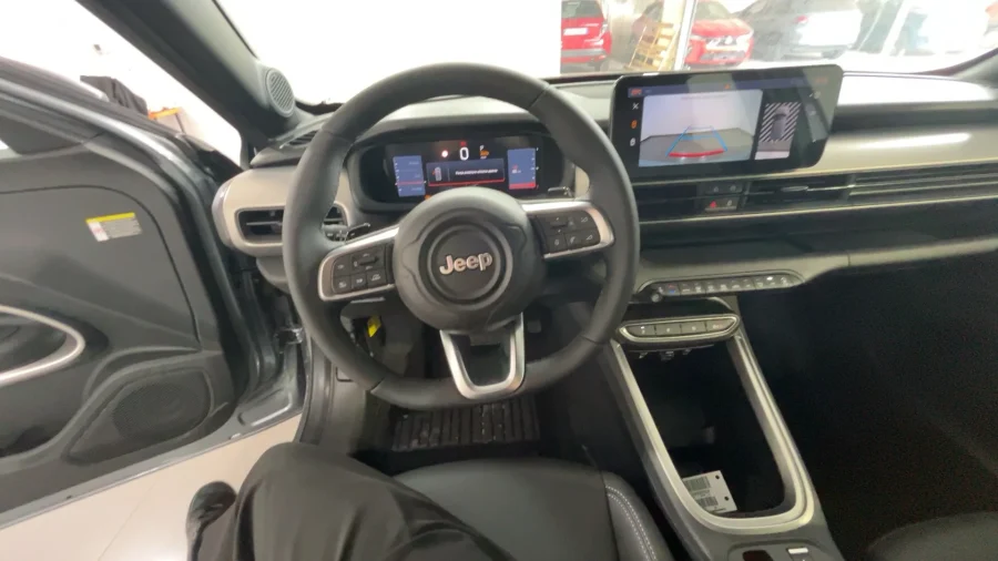 JEEP AVENGER 1.2 TURBO E-HYBRID MHEV UPLAND 4 - immagine 12