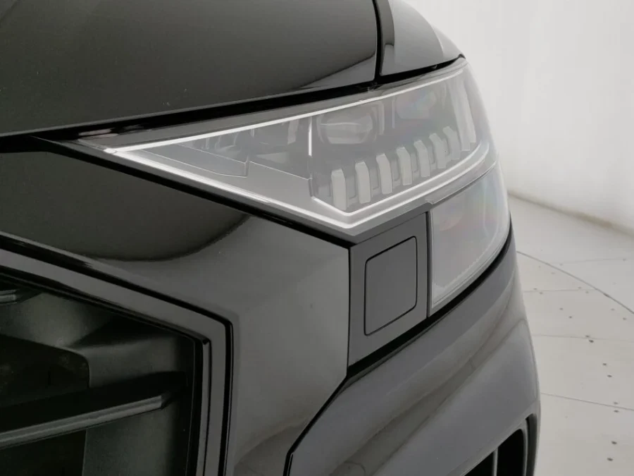 AUDI Q8 50 3.0 TDI MHEV SPORT QUATTRO - immagine 12