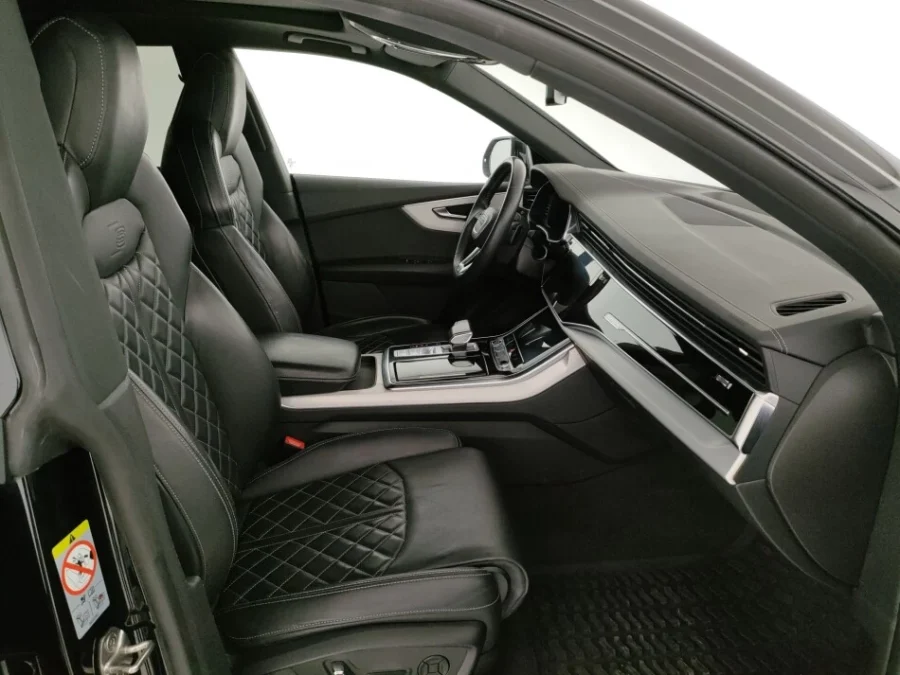AUDI Q8 50 3.0 TDI MHEV SPORT QUATTRO - immagine 8