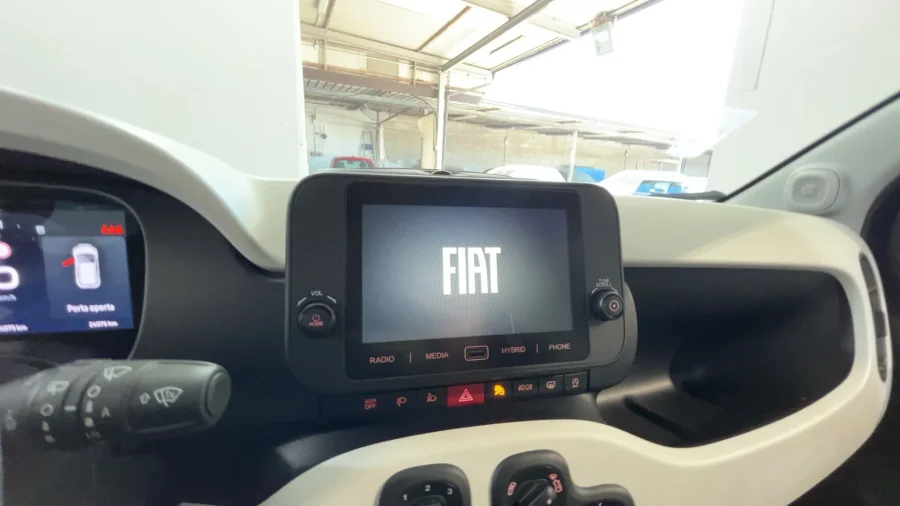 FIAT PANDINA CROSS 1.0 FIREFLY HYBRID S&S 70CV - immagine 10