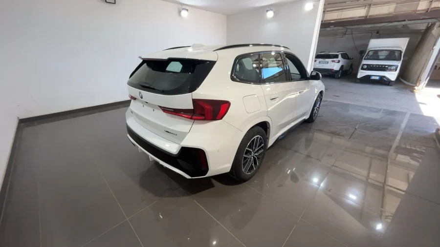 BMW X1 18D SDRIVE M SPORT AUTO - immagine 3