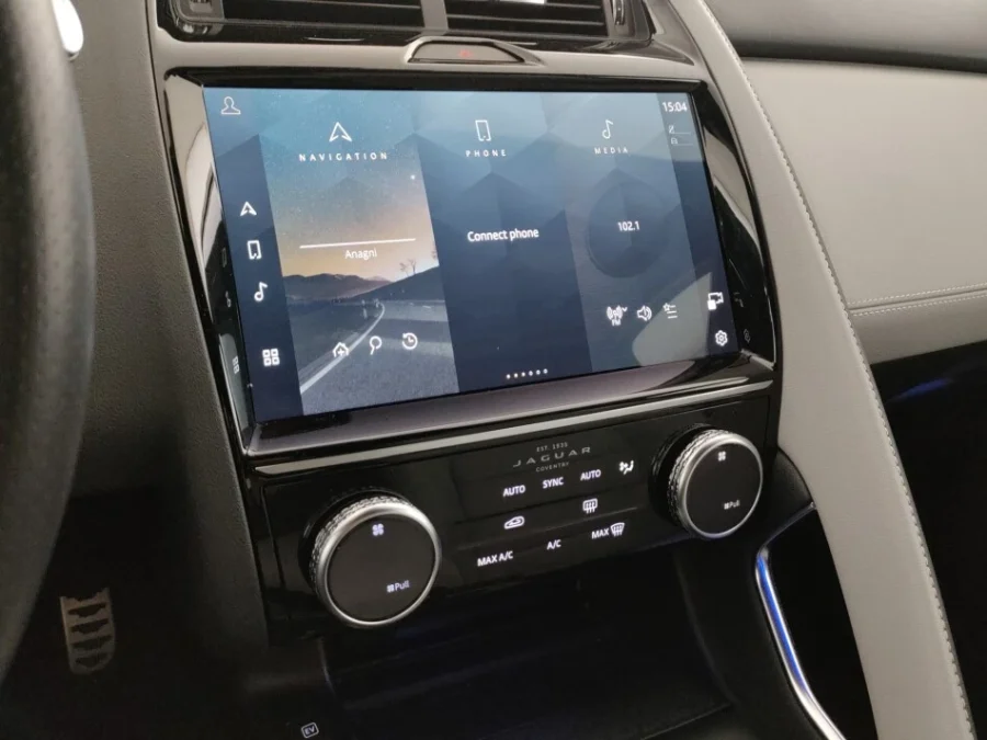 JAGUAR E-PACE 1.5 I3 PHEV R-DYNAMIC SE AWD 309CV AUTO - immagine 4
