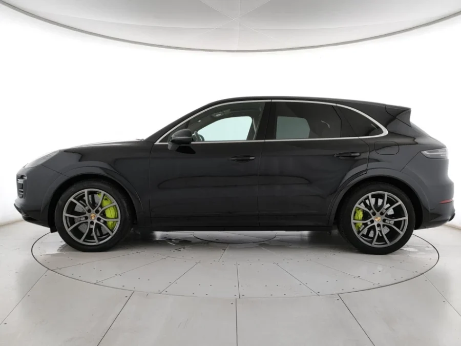 PORSCHE CAYENNE 4.0 TURBO S E-HYBRID TIPTRONIC - immagine 3