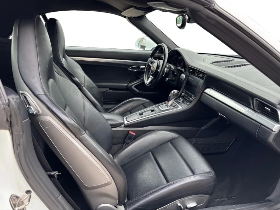 PORSCHE 911 CABRIO 3.0 CARRERA - immagine 10