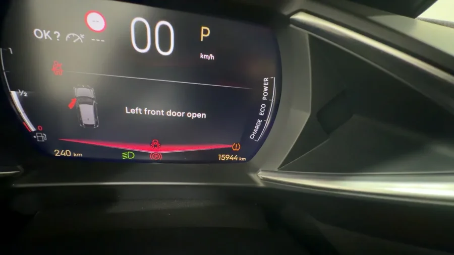 DS3 1.2 HYBRID ETOILE AUTO - immagine 14