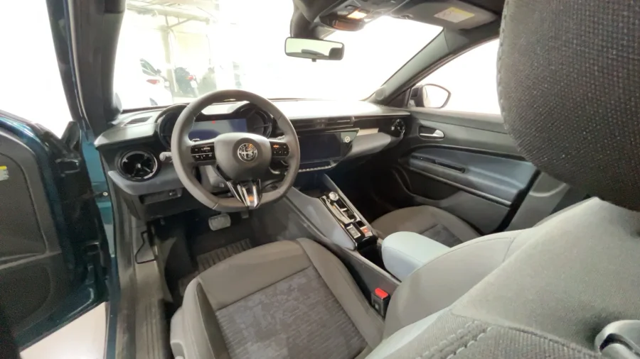 ALFA ROMEO JUNIOR 1.2 IBRIDA 145CV EDCT6 - immagine 8