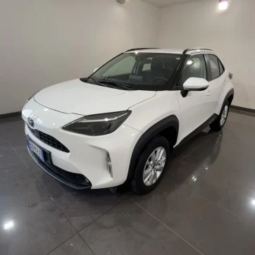 TOYOTA YARIS CROSS 1.5 ACTIVE FWD 115CV E-CVT