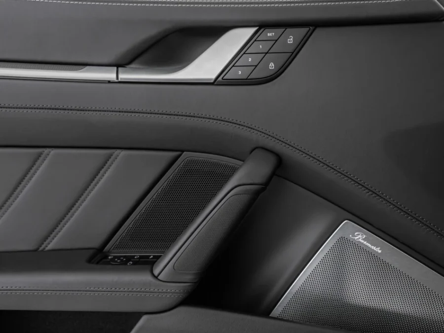 PORSCHE 911 TURBO S CABRIOLET 3.7 AUTO - immagine 10