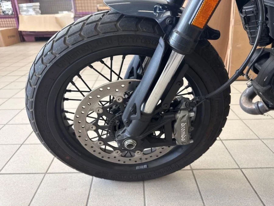 🏍️ DUCATI SCRAMBLER 800 NIGHTSHIFT - immagine 7