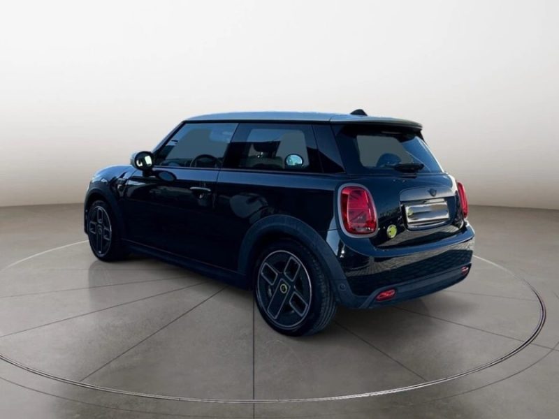 MINI COOPER SE RESOLUTE AUTO 3P - immagine 2