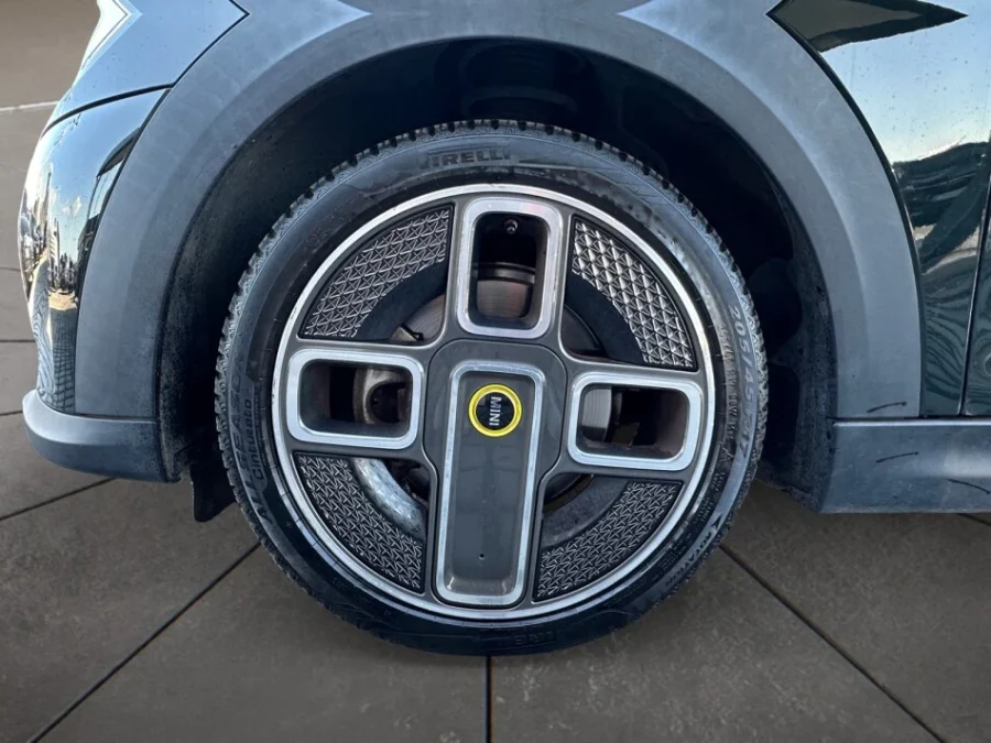 MINI COOPER SE RESOLUTE AUTO 3P - immagine 3