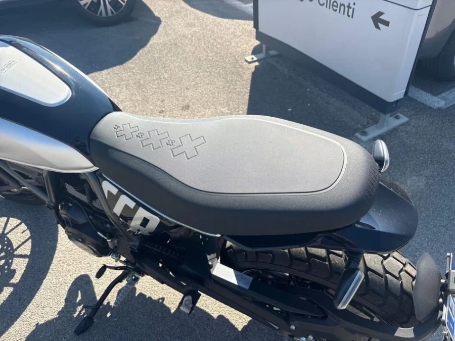 🏍️ DUCATI SCRAMBLER 800 ICON - immagine 7