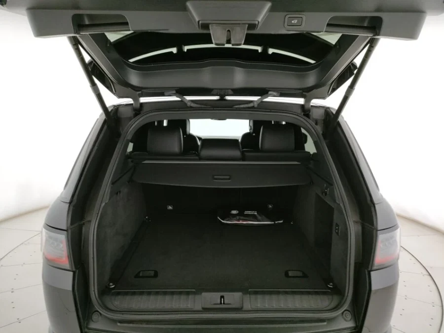 LAND ROVER RANGE ROVER SPORT 3.0 SDV6 HSE DYNAMIC - immagine 5